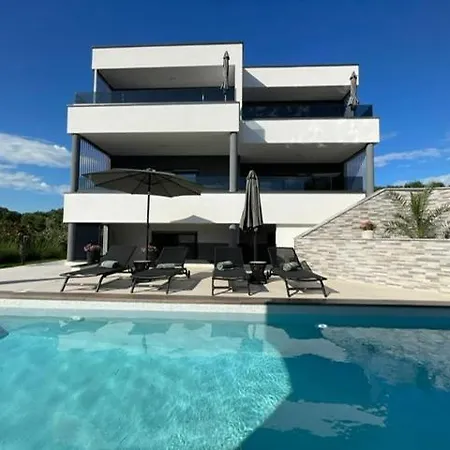 Narona Appartement *